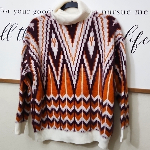 Influencer Cozy Turtle Neck Sweater Small Aztec Tribal Fall Winter Photo Shoot - Picture 2 of 8